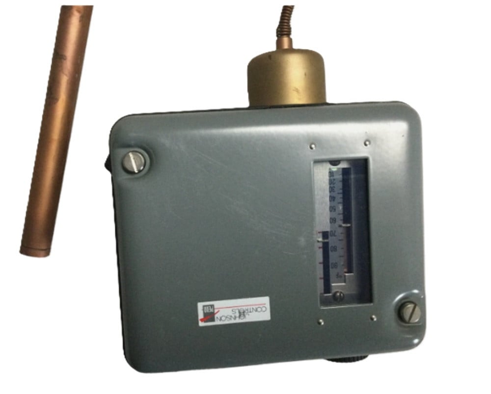 Johnson Controls A80ABA-43C Proportional Band Temperature Control, 24 VAC, NEW - Image 1