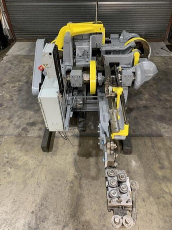 Nilson #S-5, 4-slide, 3/8" dia.wire, 24" feed length, 16-80 SPM - Image 3