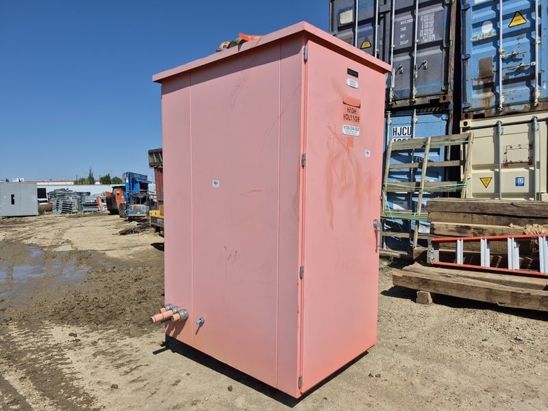 600 Amp. UEE, 5 KV Fused Disconnect Load Interrupter Switch, loadbreak C-cell, 5000 Volts, 3PH, 2006 - Image 3