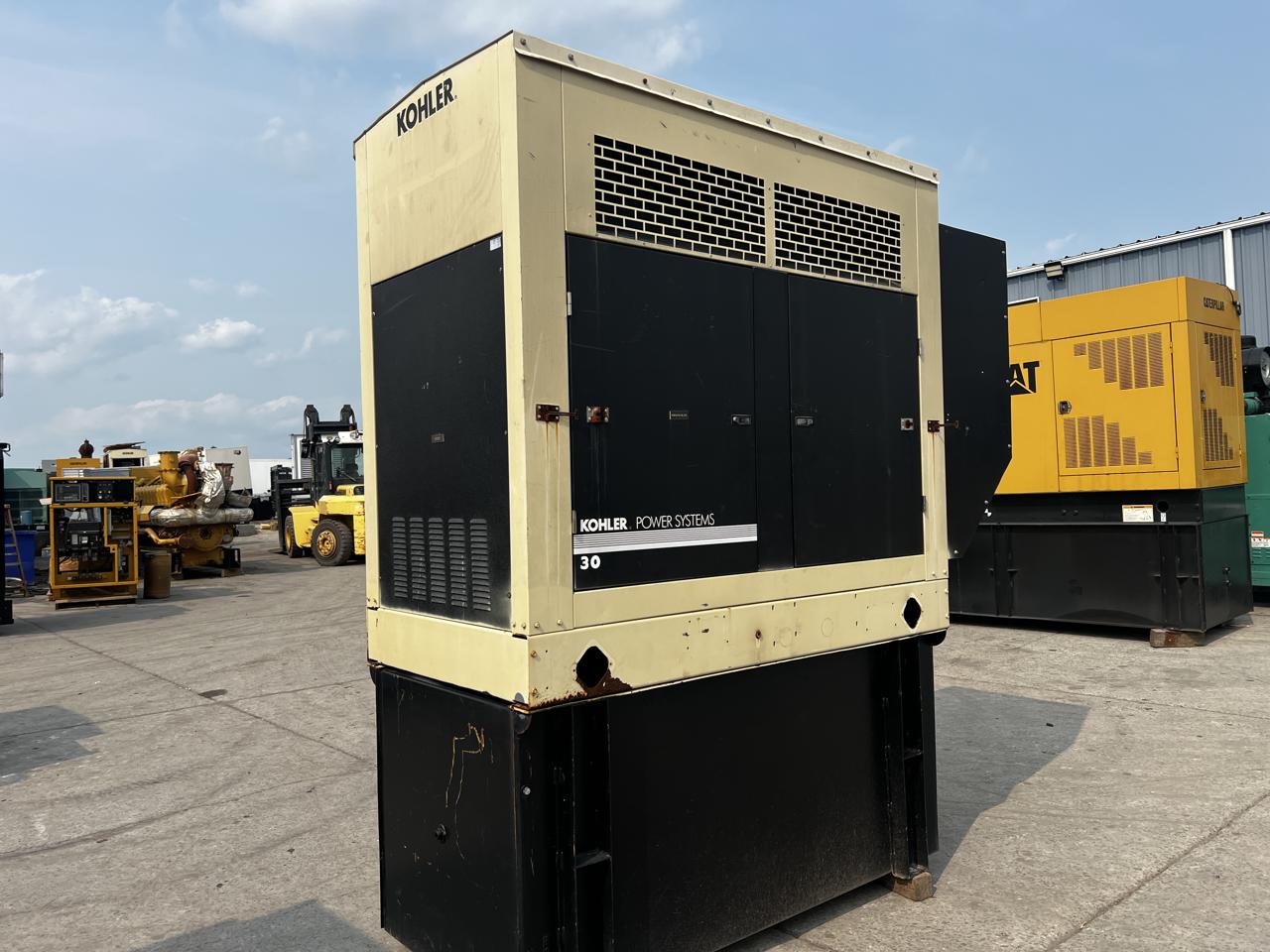 30 KW Kohler #30REOZJB, Diesel Generator Set, 120/240 Volts, 1800 RPM, 2.9 liter John Deere engine, circuit - Image 2