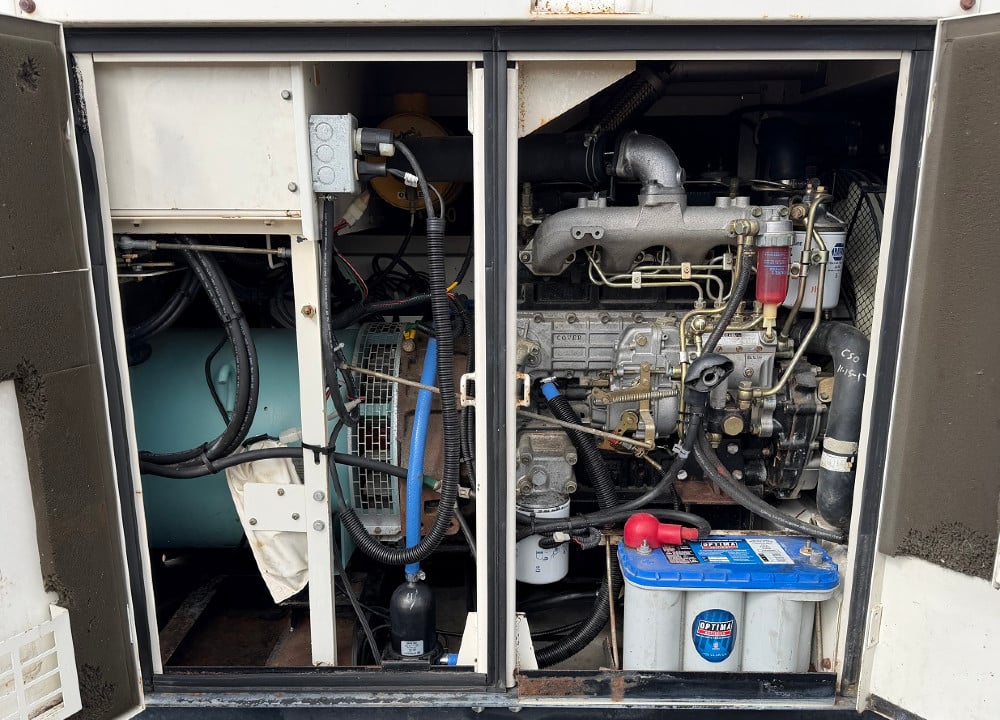35 KW Multiquip #DCA-44SPx3, diesel generator set, 120/240 Volts, 1-phase, 1800 RPM, Isuzu B-4BG1 engine - Image 2