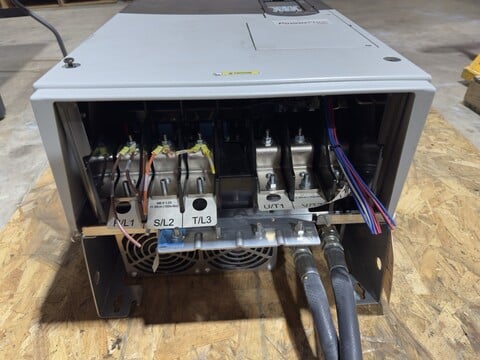 Allen-Bradley #2 0gwanc415an6vnhn8-, Variable Frequency Drive, 3 Phase, Liquid Cooled - Image 2