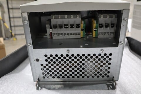 100 HP Allen-Bradley #20BD125A0ANNAND0, powerflex 700 variable frequency dr - Image 3