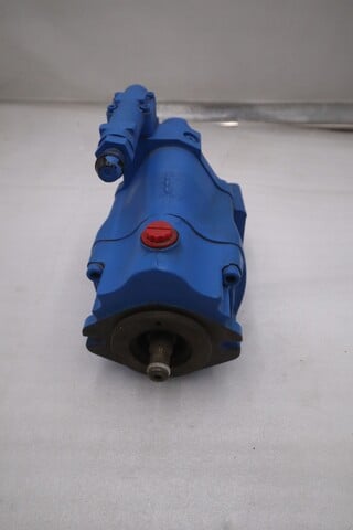 Eaton #PVM020ER, Pump, 00359 Amp, NEW - Image 3
