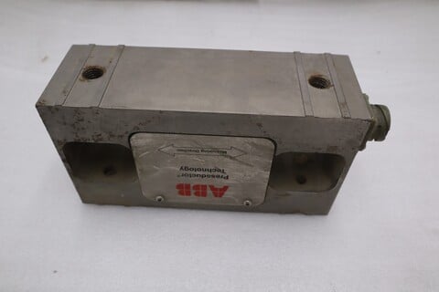 Abb pressductor pftl 101a 2.0kn pillowblock load cell stk gs16a - Image 3