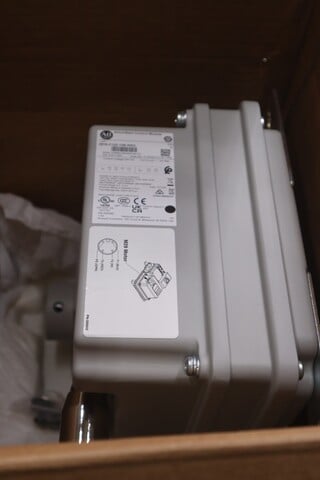 NEW Allen-Bradley 281E-F12Z-10B-RRG /C Series C ArmorStart DOLR-G Starter S-714 - Image 3