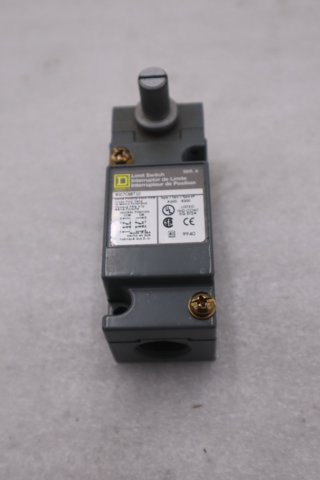 Square D 9007C68T10 Limit Switch Rotary Head 10A 600V 2NO/2NC NEW STOCK GF-707A - Image 1