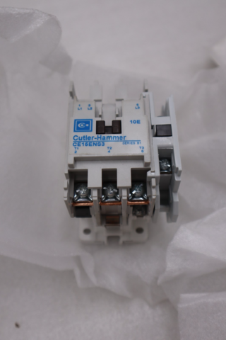 Eaton CE15ENS3AB Contactor - Size E - 3 Pole - 110/120V 50/60Hz - STK GF537A - Image 2