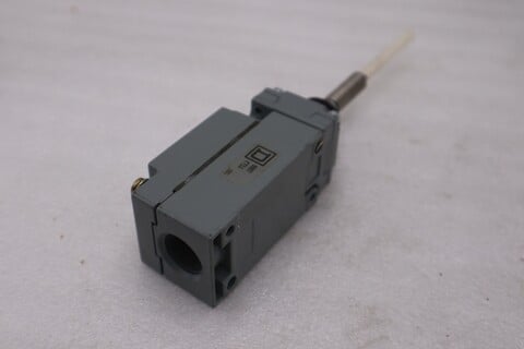 Telemecanique Sensors 9007C54j Heavy Duty Limit Switch, Wobble Stick NEW #GF706A - Image 3