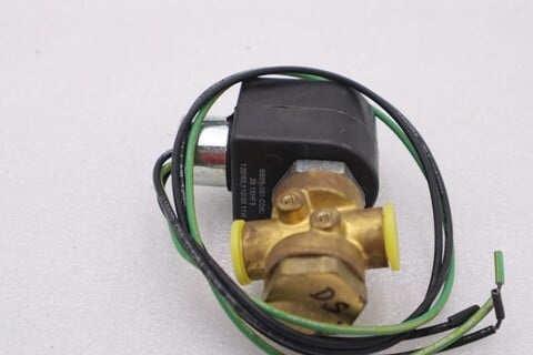 Parker 04f30c2108acf4c05 npt 1/4 solenoid valve stock #k-2296 - Image 3