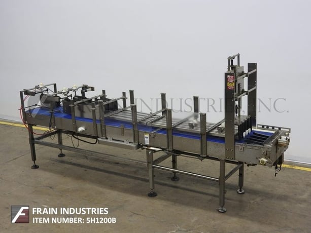 23-3/4" W x 94" L Modern, Stainless Steel, 1 to 4 lane, Intralox  style belt, accumlation table - Image 5