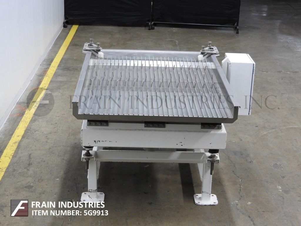 46-1/4" wide, Smalley #EMC2+, multi-lane Stainless Steel vibratory feed system - Image 3
