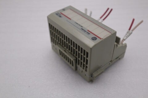 Allen-Bradley Bradley 1794-IA8 1794-1A8 1794-IAB 1794-TBN Flex I/O Input Module #2425A - Image 3