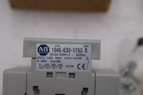 New open box ab 194e-e32-1753 allen bradley load switch stk gf149a - Image 5