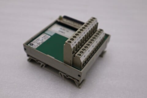 Allen-Bradley Allen Bradley Input Interface Module 1492-AIFM6S-3 1492AIFM6S3 STK H1416A - Image 3