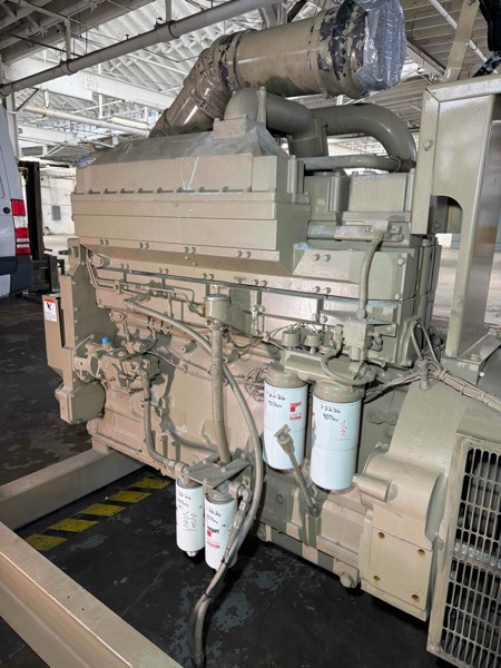 750 HP Cummins #KTTA19-G2, diesel engine, complete, warranty, 740 hours - Image 6