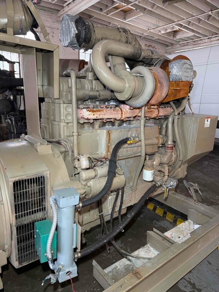 750 HP Cummins #KTTA19-G2, diesel engine, complete, warranty, 740 hours - Image 7