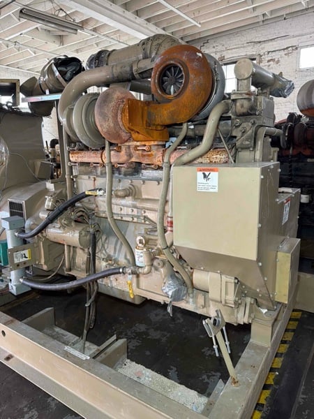 750 HP Cummins #KTTA19-G2, diesel engine, complete, warranty, 740 hours - Image 8