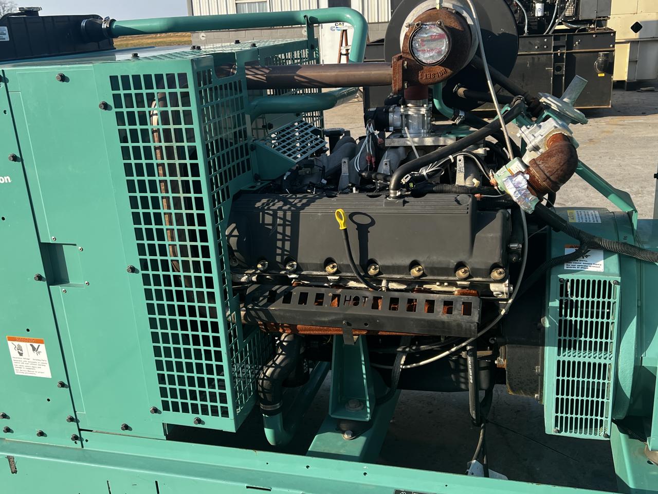 100 KW Cummins/Onan #GGHH-5554743, NG/LP generator set, 120/208 Volts, 1/3 phase, 6.8L Ford engine, base fuel - Image 8