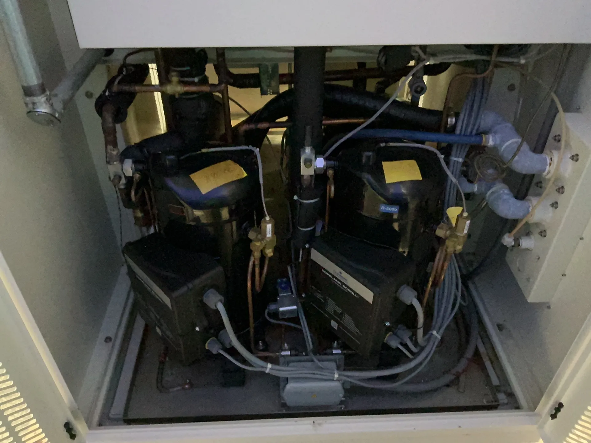 36" width x 24" D x 42" H Envirotronics #W20-2-10-WC-H, environmental test chamber, R-404A, R-508B, 150 PSIG - Image 4
