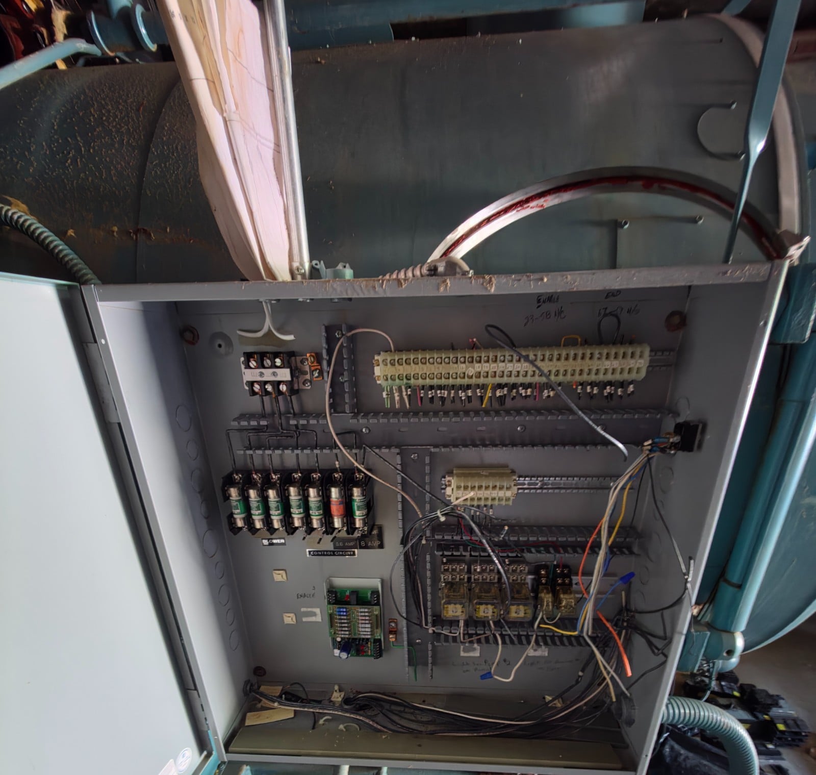 150 HP Cleaver-Brooks #CB-700-150-30, Hot Water Boiler, 30 psi, 6,276,000 BTU/HR, natural gas, 5 HP blower - Image 8
