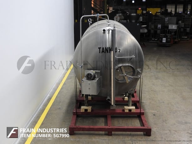 1500 gallon Cherry Burrell #CH, 304 Stainless Steel horizontal tank, 66" diameter x 100" straight wall, dish - Image 3