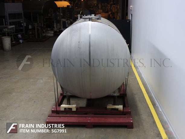 1500 gallon Cherry Burrell #CH, 304 Stainless Steel horizontal tank, 72" diameter x 80" straight wall, dish - Image 4