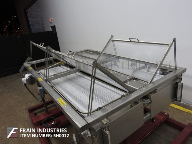 52-1/2" W x 83" L Nercon, Stainless Steel bi-directional table top belt accumulation conveyor - Image 2