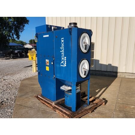800 cfm Donaldson Torit #DFO-2-2, Downflo Oval dust collector, (2) 190 sq.ft. cartridges, 3 HP, 460 V., 3 - Image 2