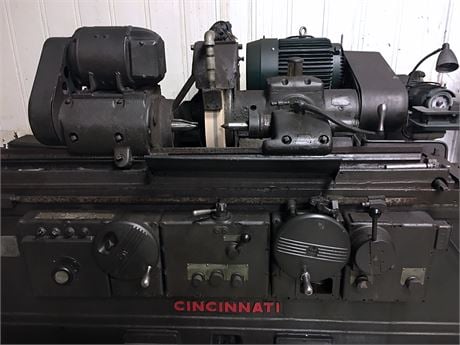 Cincinnati, outside dimension cylindrical grinder - Image 2