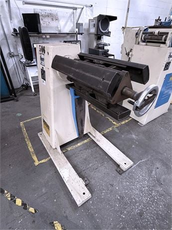150 Ton, Johnson #G21507236, double crank gap frame press, 72" x36" bed, air clutch & brake, powered slide - Image 4
