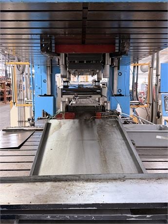 440 Ton, Niagara #SC2-400-120-60, straight side double crank press, 12" stroke, 40" Shut Height, 14" adj., 50 - Image 6