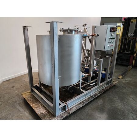 Bran & Luebbe #VE-PE-31, additive injection system, (2) metering pumps, 150 gallon 316 Stainless Steel tank - Image 2