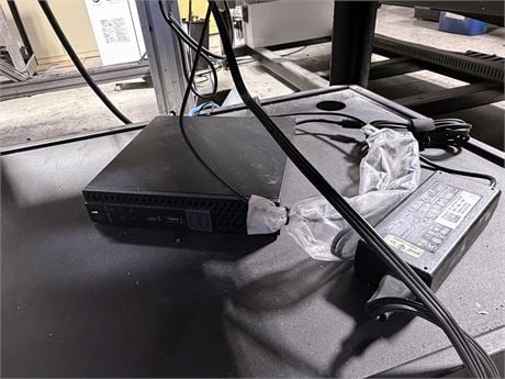 Kern #ECO-100, CNC CO2 laser, 150 watt, 52" x 100" work area, KT150 source, flying optics, 3" clearance - Image 6