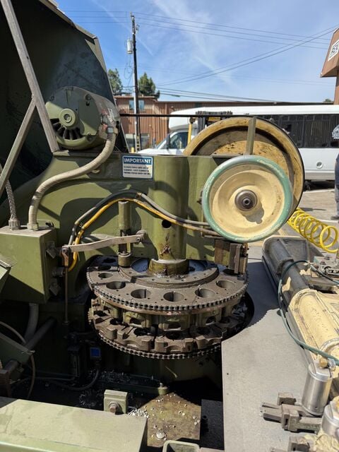 7.5 Ton, Di-Acro #VT-19S, power turret punch press, 18 station, indexing feed table w/pneumatic clamp - Image 6