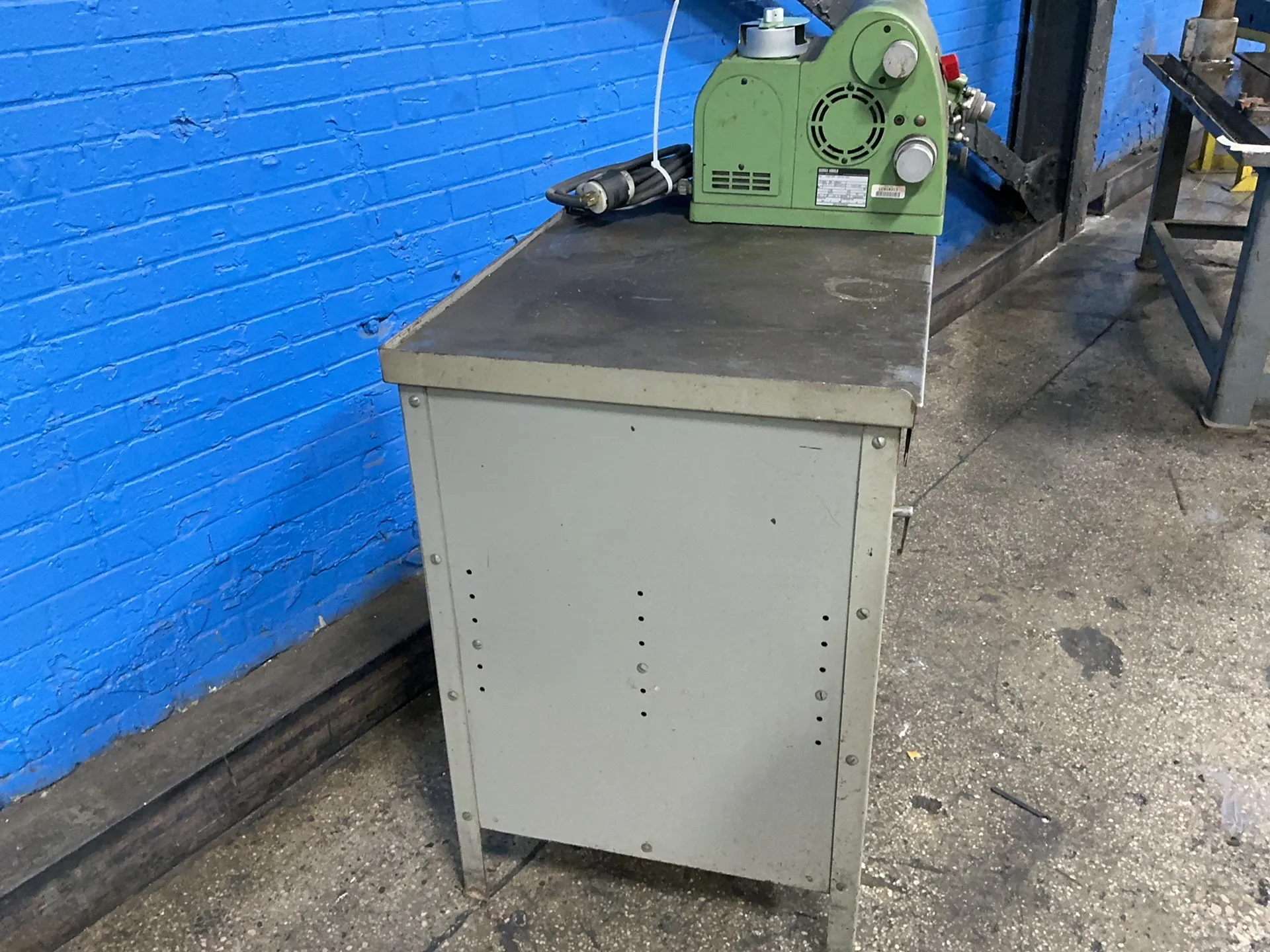 Feinmechanik Michael Deckel #SOE, single-lip tool and cutter grinder cabinet assembly, 0.66 KW, 3400 RPM - Image 4