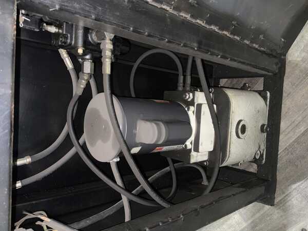 2" Hossfeld #2, hydraulic pipe and tube bender, 1-1/4" -2" outside dimension round tube, 1" -2" sched 40 - Image 5