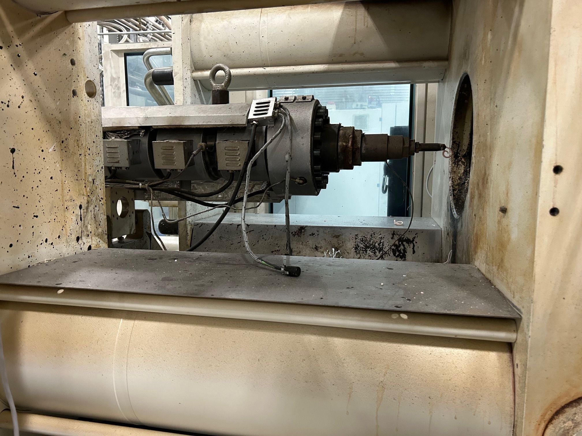 Krauss Maffei #CX-300-2000, injection molding machine, 2010 - Image 10