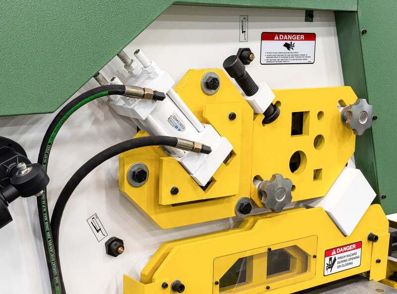 7-3/4" x 7-3/4" x 11/16" Piranha #BII225, hydraulic ironworker, 225 Ton, 5 stations, 1-1/2" x 1-3/8" punch - Image 2