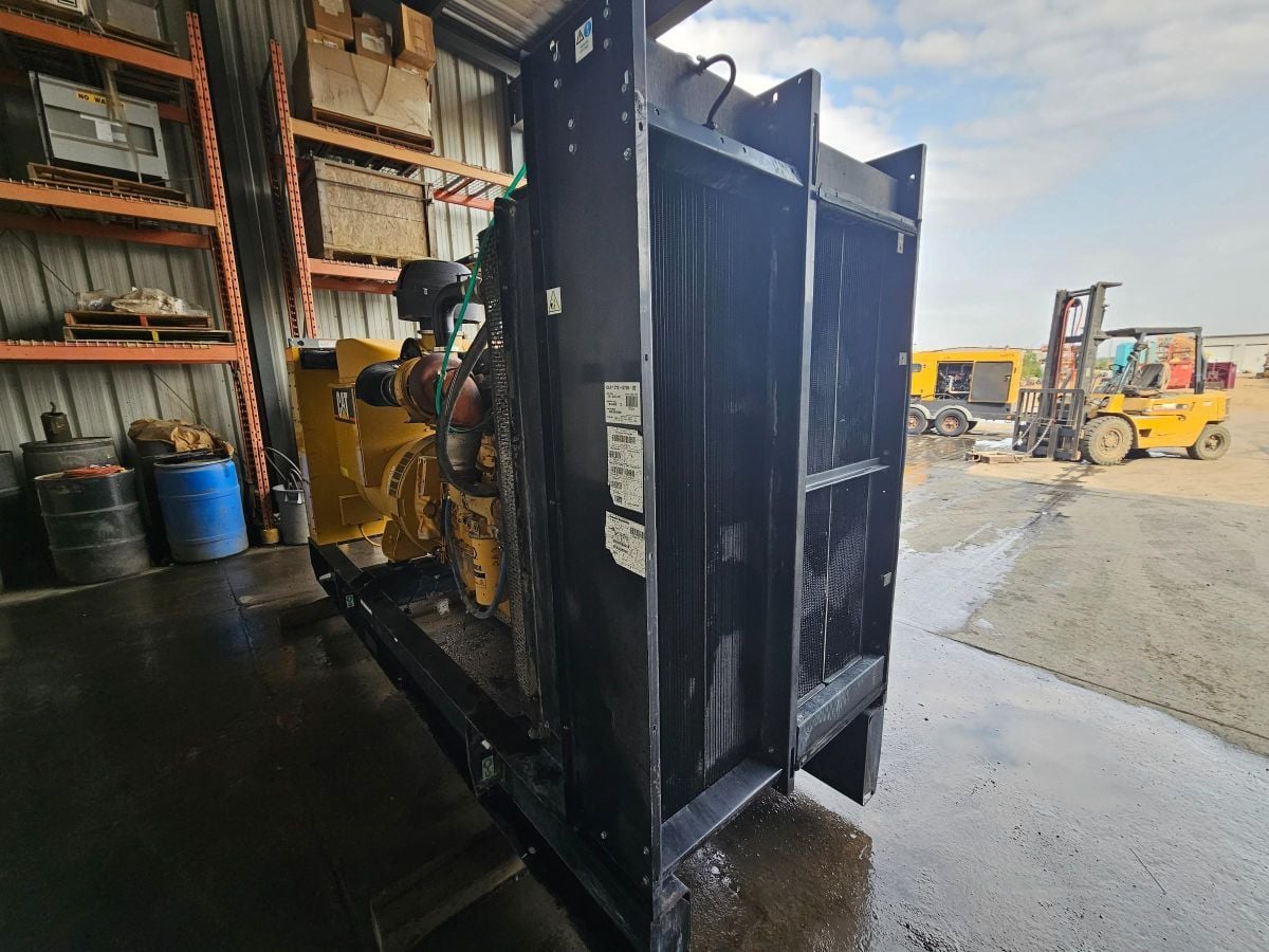 455 KW Caterpillar #C15, diesel generator set, 480 Volts, 3-phase, 18683 hours, 2007 - Image 5
