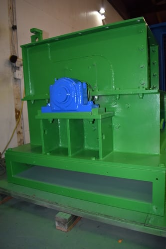 Lamb, Swing Hammer Hog, 23" x 26" drop feed opening, 5" x 42" air-swept bottom discharge, 125 HP, 1780 RPM - Image 7