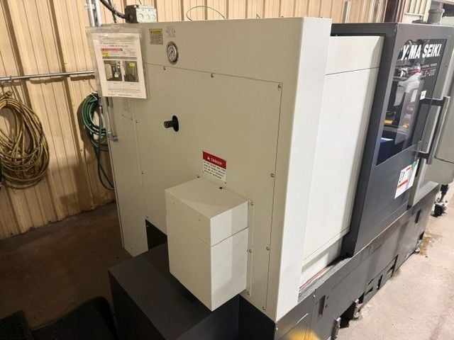 Yama Seiki #GLS-200, CNC lathe, 19" swing, 11" diameter x 19" L, 8" chuck, 2.5" bar, 20 HP, 4500 RPM, A2-6 - Image 3