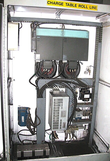 100 HP Siemens, Sinamics-6SL3130-7TE28-OAA1, AC Variable Frequency Drive, 133 amps, 600 Volts - Image 2
