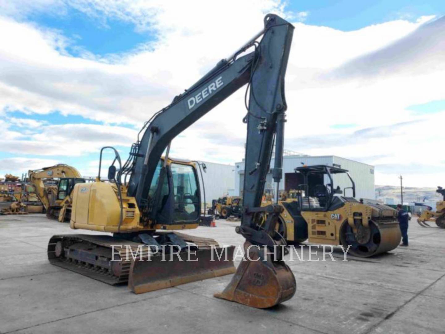 John Deere 135D, 8927 hours, S/N: 1FF135DXTCD303383, 2013 - Image 3