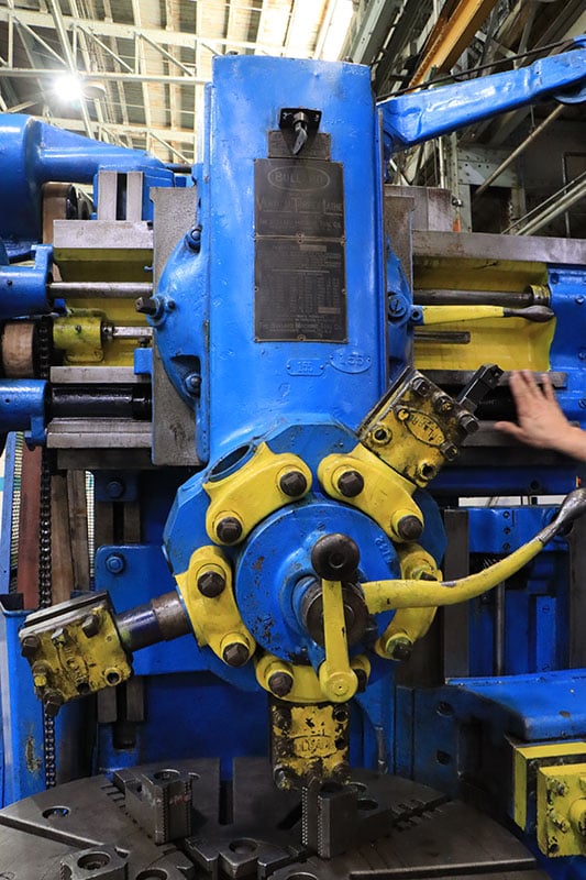 42" Bullard, vertical boring mill, 44" swing, 42" table, spiral drive, turret, side head, 4-jaw - Image 3