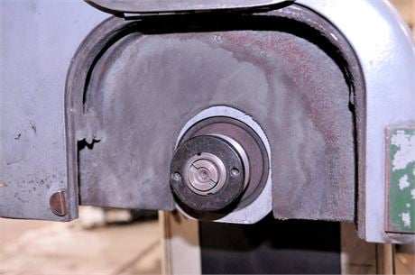 6" x 12" Okamoto #6-12/14, hand feed surface grinder, 15" x 8" travel, 8" x 3/4" x 1-1/4" wheel, 2 HP, 230 - Image 4