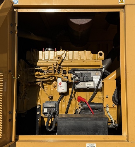200 KW Olympian #D200P4, diesel generator set, 277/480 Volts, 3 phase, 1800 RPM, Perkins engine, 120 hours - Image 8