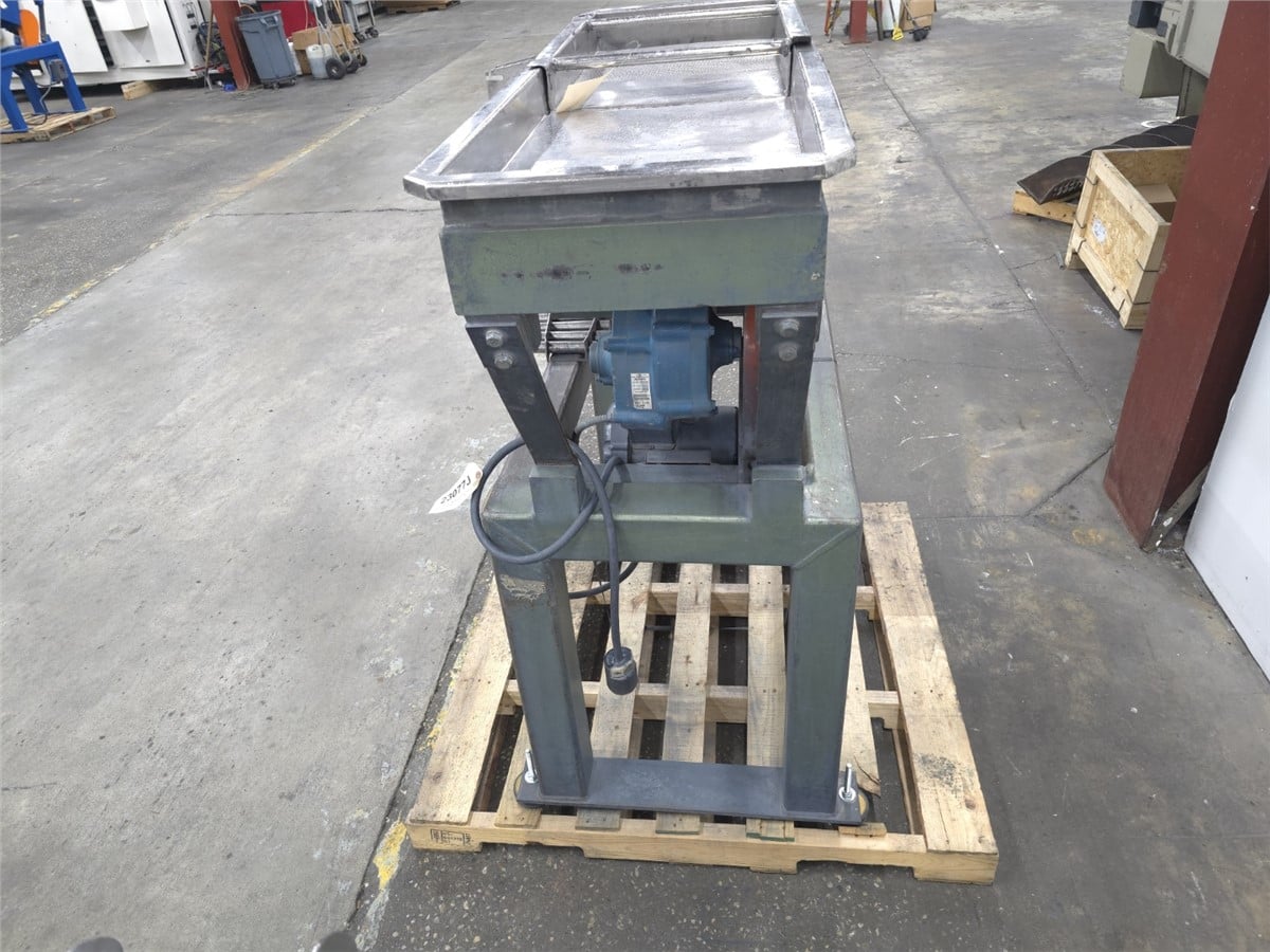 16" x 55" MGB Engineering, Stainless Steel classifier, single stage, 1/8" screen, 14" infeed, 23" overs, 18" - Image 3