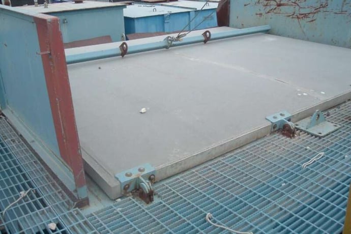 Sludge feed Hopper, 25 cu.yd., 12' W x 9' H x 14' L, 4 screw discharge to truck, Carbon Steel, unused - Image 5