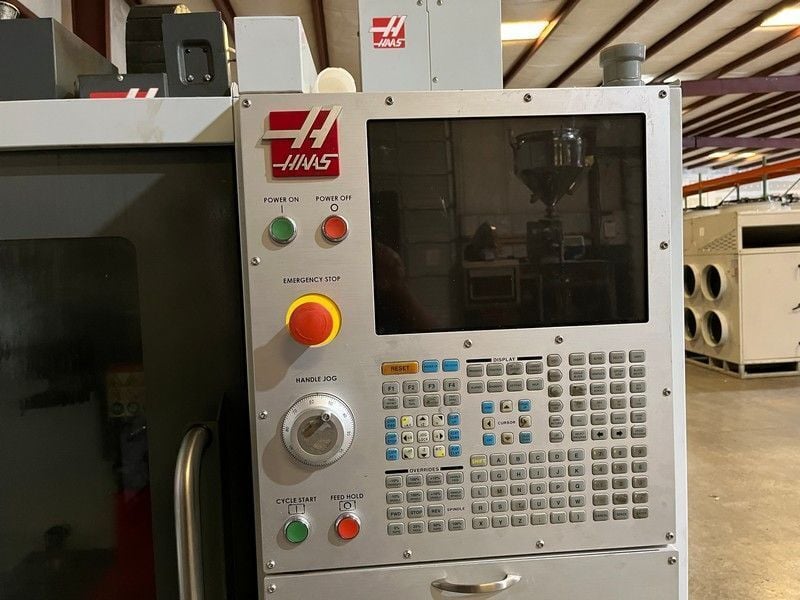 Haas #DM-2, CNC vertical machining center, 28" X, 16" Y, 15.5" Z, 34" x 15" table, 15,000 RPM, 15 HP, CAT 40 - Image 9